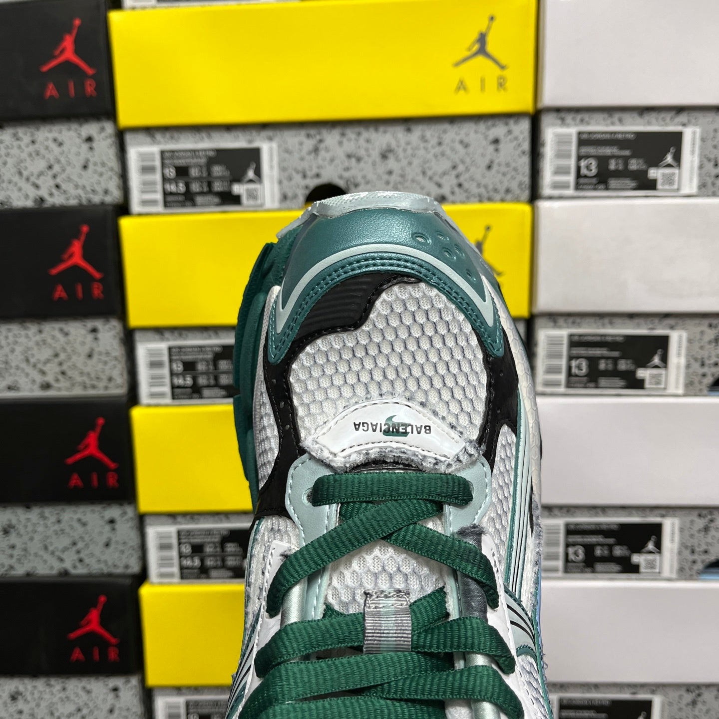 BLG Runner White/Blue/Green