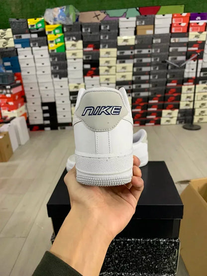 AF1