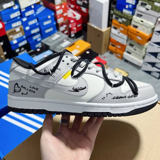 Dunk SP Grey