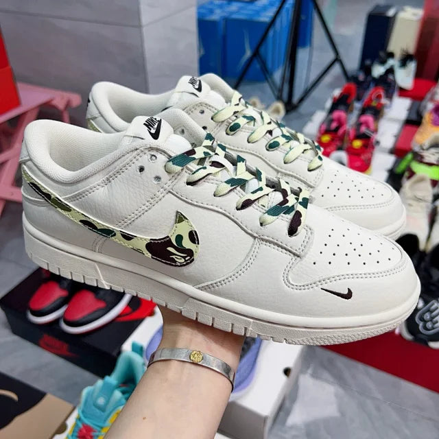 Dunk SP  Swoosh Camo