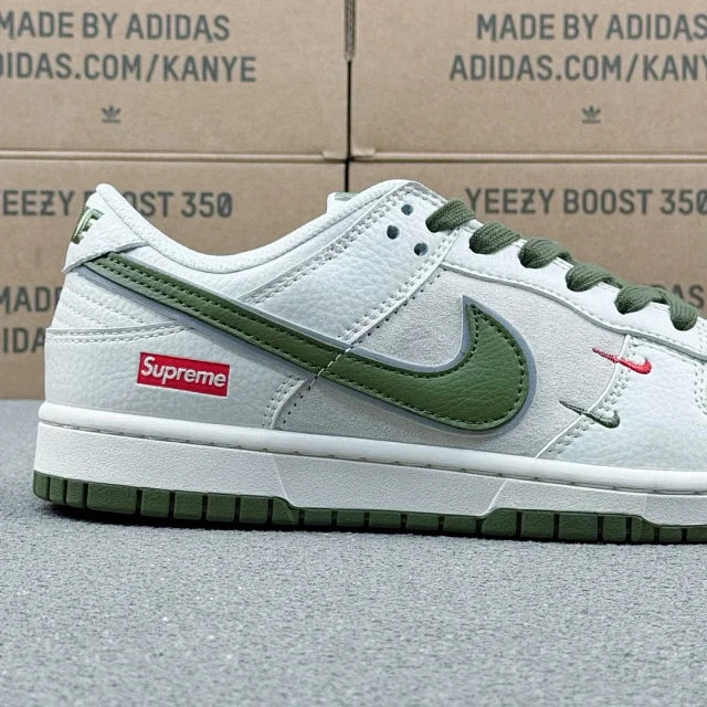 Dunk x Sup